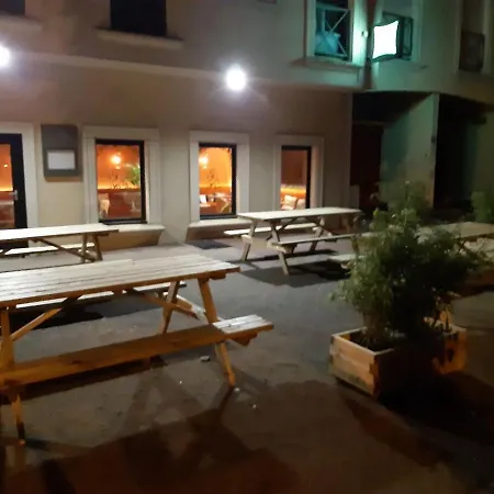 Ibis Styles Sur Centre Cathédrale Hotel