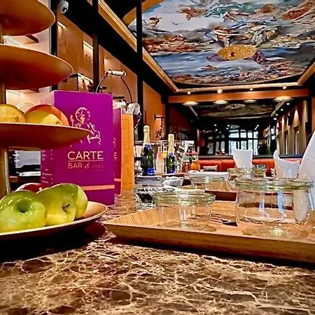 Ibis Styles Sur Centre Cathedrale