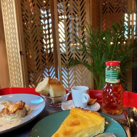 Ibis Styles Sur Centre Cathédrale Hotel 3*