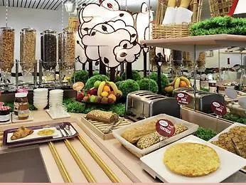 Hotel Ibis Styles Sur Centre Cathedrale