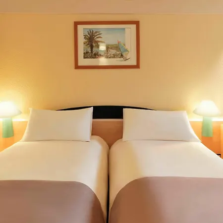 Ibis Styles Sur Centre Cathédrale