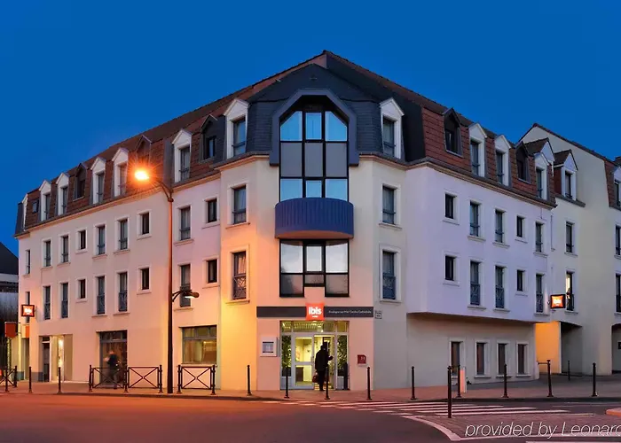 Ibis Styles Sur Centre Cathedrale Hotel