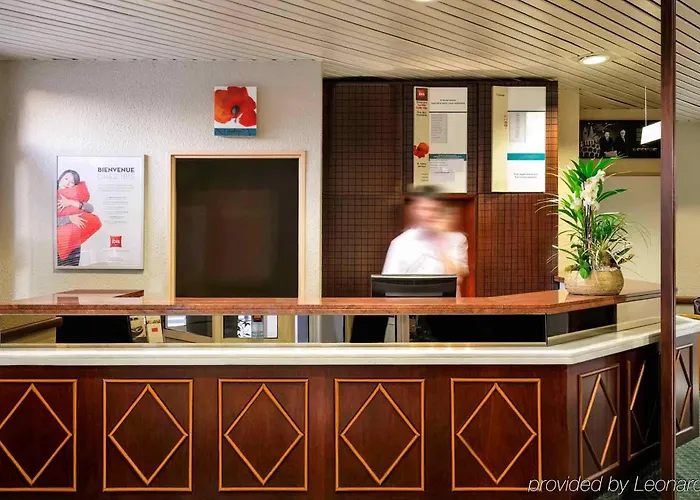 Hotel Ibis Styles Sur Centre Cathedrale 3*